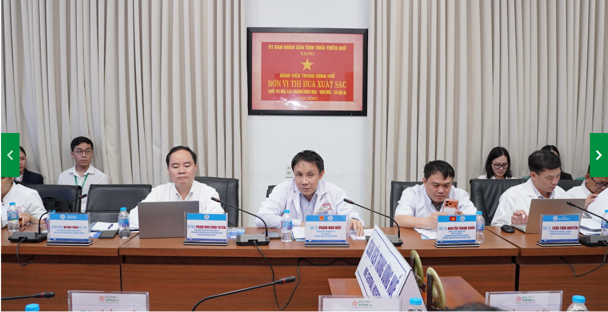 Đại học Đông Á và Bệnh viện Trung ương Huế: trao đổi về hợp tác đào tạo và thực hành lâm sàng cho SV Y khoa